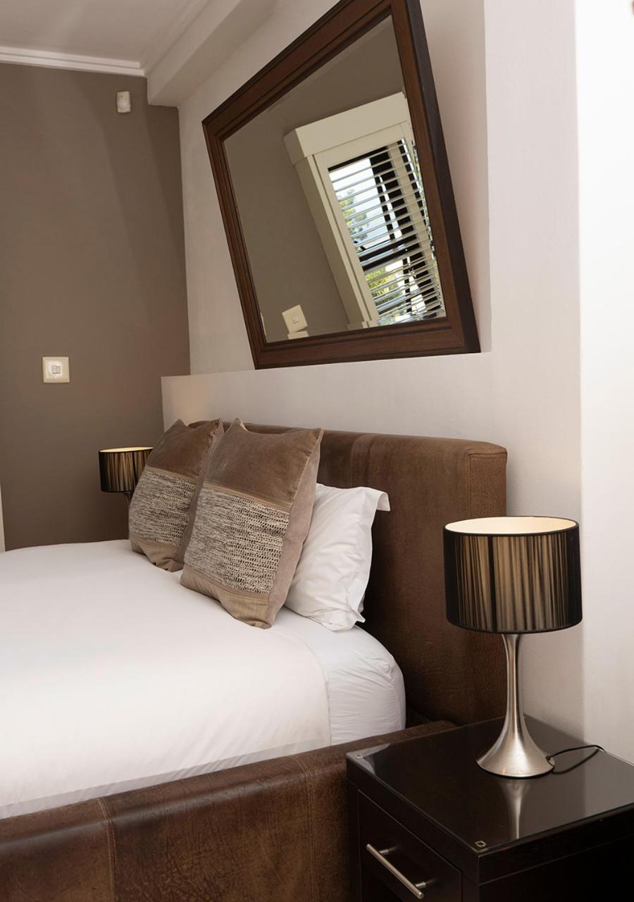 Cambalala Guest House Книсна Стая снимка